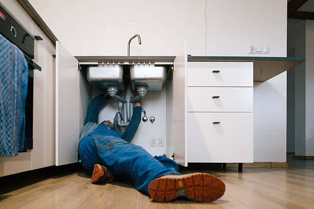 Professional Leak Detection technician working in Mineola, TX